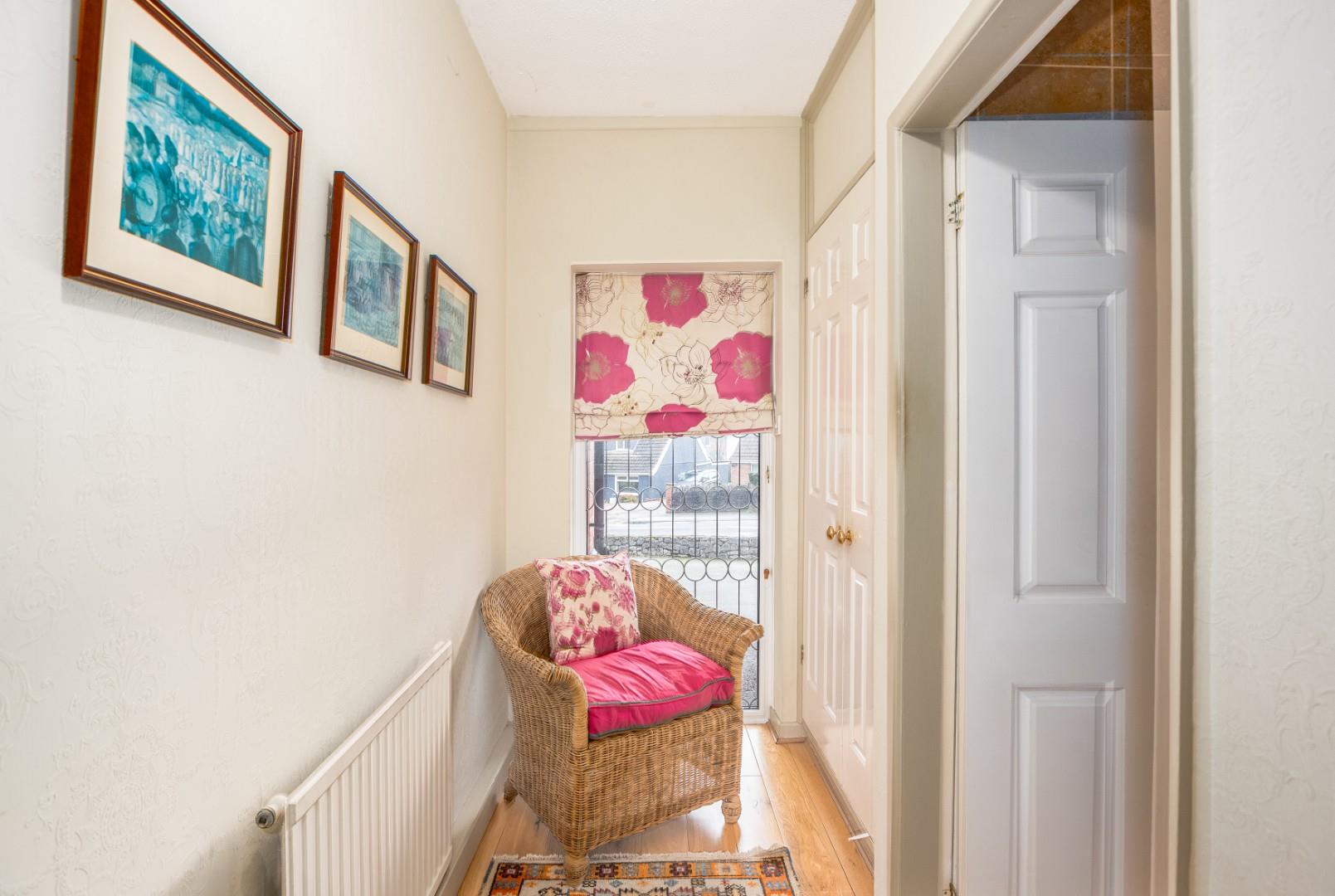 West Cross Lane, West Cross, Swansea, SA3 5LS